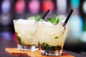 Mint Juleps and horse racing in Bardstown, Kentucky